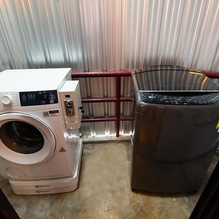 Bt Fifty Hotell Bangkok Eksteriør bilde